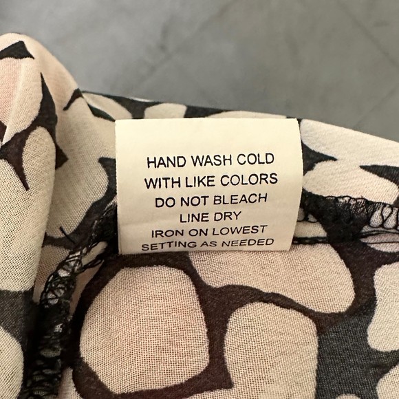 Elementz Woman Black and White Chiffon Blouse, 2X, Pre-owned - Picture 6 of 8